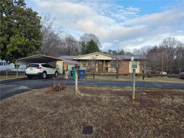 614 Bryant Street, Eden, NC 27288