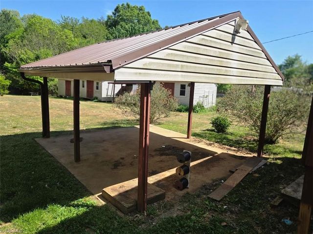 614 Bryant Street, Eden, NC 27288