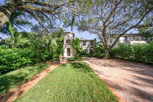 4685 SW 13th Ter, Miami, FL 33134