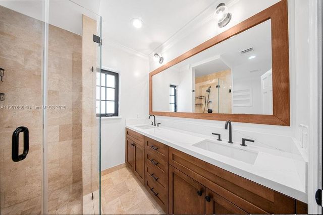 4685 SW 13th Ter, Miami, FL 33134