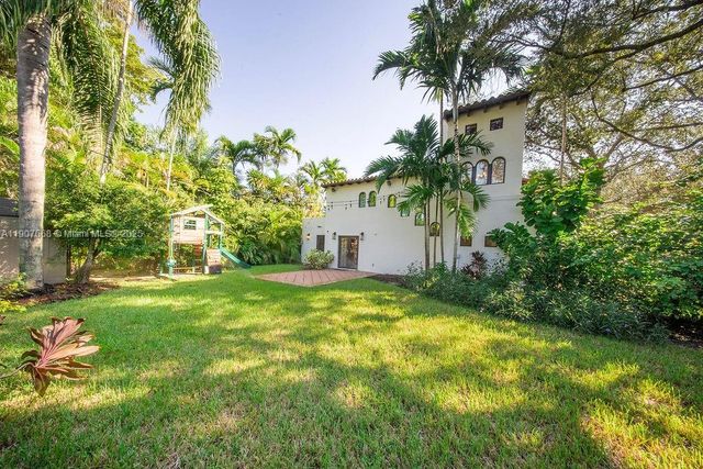 4685 SW 13th Ter, Miami, FL 33134