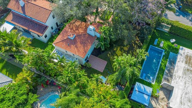 4685 SW 13th Ter, Miami, FL 33134