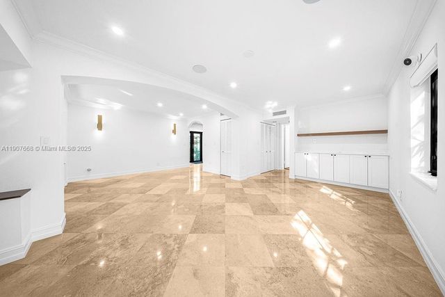 4685 SW 13th Ter, Miami, FL 33134