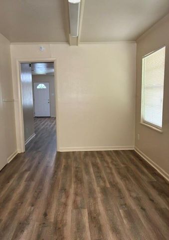 1805 Thelma Lane, Pasadena, TX 77502