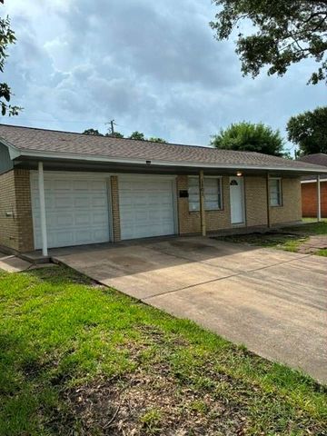 1805 Thelma Lane, Pasadena, TX 77502