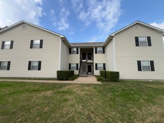 125 NE Johnson Avenue 20, Burleson, TX 76028