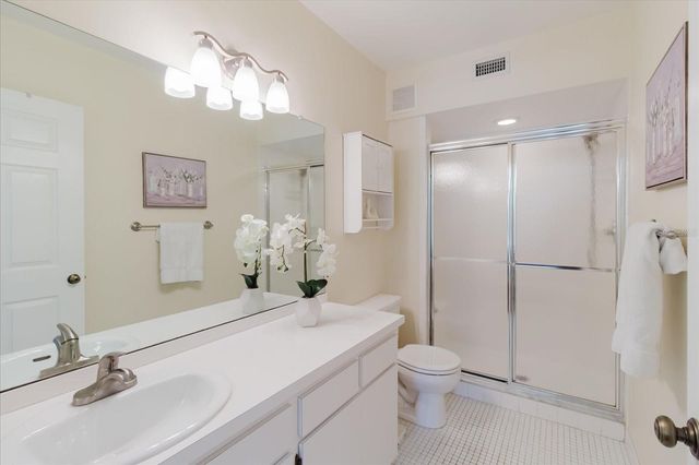 2209 UTOPIAN DRIVE E 207, Clearwater, FL 33763