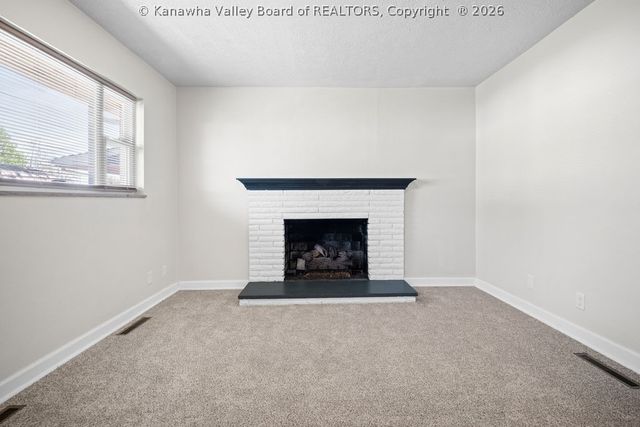 2044 LINCOLN Avenue, St Albans, WV 25177