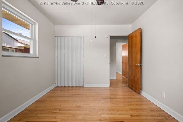 2044 LINCOLN Avenue, St Albans, WV 25177