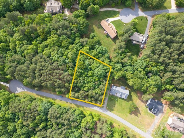 136 Oak Point Lane, Stony Point, NC 27028