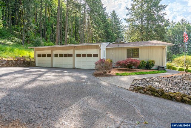 546 Bonnie Ct NW, Salem, OR 97304