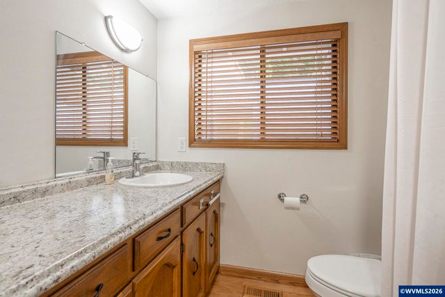 546 Bonnie Ct NW, Salem, OR 97304