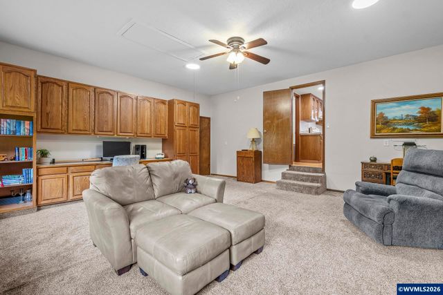 546 Bonnie Ct NW, Salem, OR 97304