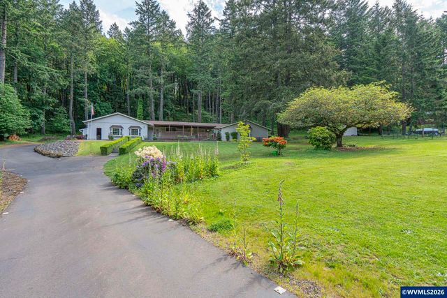 546 Bonnie Ct NW, Salem, OR 97304