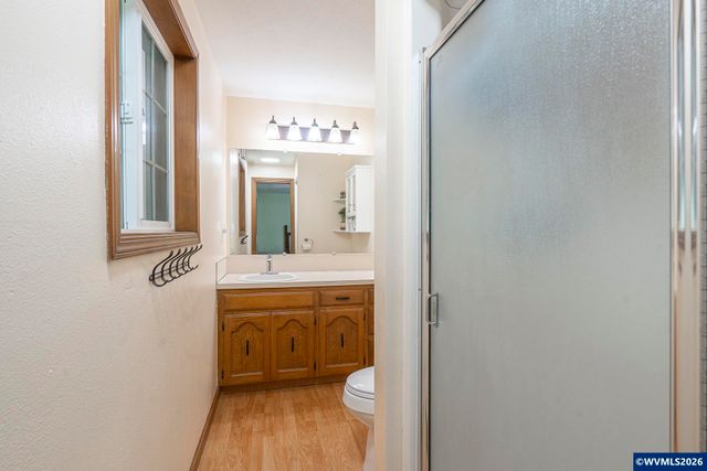 546 Bonnie Ct NW, Salem, OR 97304