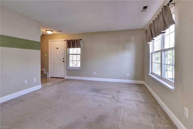 108 Queens XING, Williamsburg, VA 23185