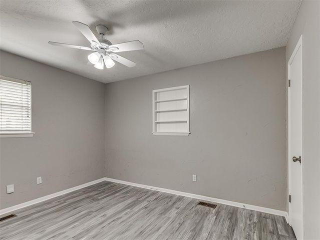2013 Hardy Drive, Edmond, OK 73013