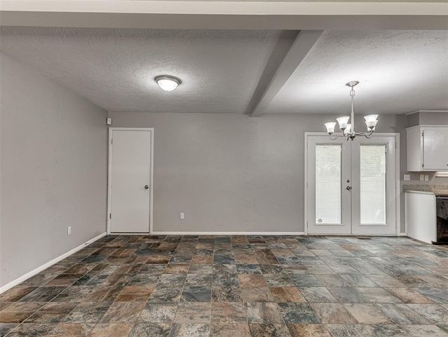 2013 Hardy Drive, Edmond, OK 73013