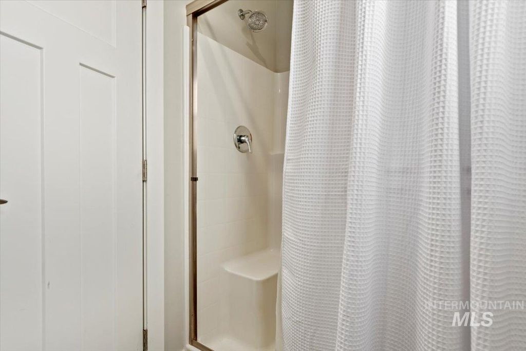 34 Deirdre Dr, Horseshoe Bend, ID 83629 photo 19