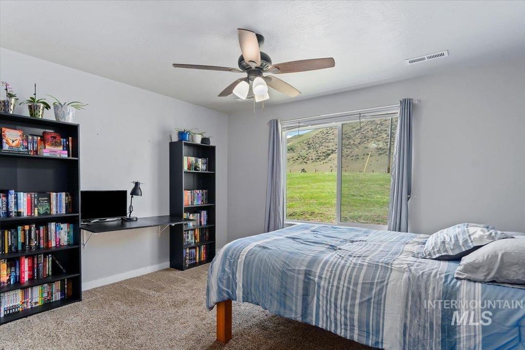 34 Deirdre Dr, Horseshoe Bend, ID 83629 photo 21