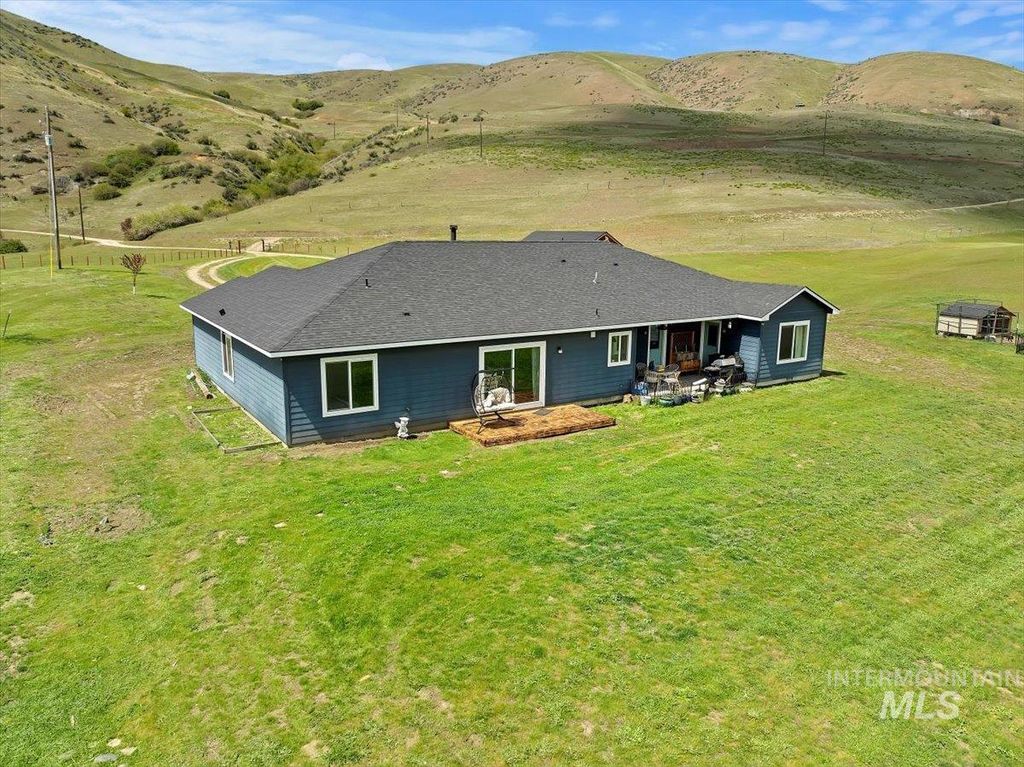 34 Deirdre Dr, Horseshoe Bend, ID 83629 photo 34