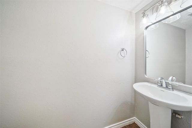 28630 Lochlevan Court, Huffman, TX 77336