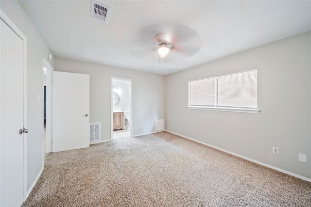 28630 Lochlevan Court, Huffman, TX 77336