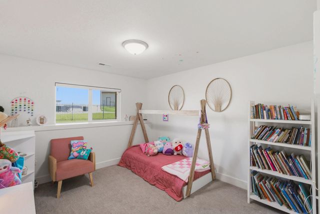 8206 W Kackley Cir, Wichita, KS 67205