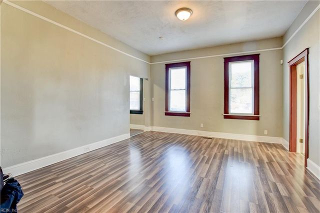 1215 Freeman AVE, Chesapeake, VA 23324