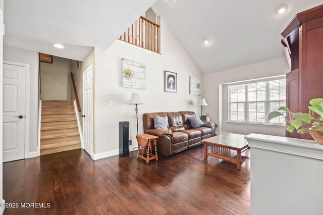 237 Century Way, Manalapan, NJ 07726