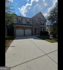 1402 Preserve Park Drive, Loganville, GA 30052