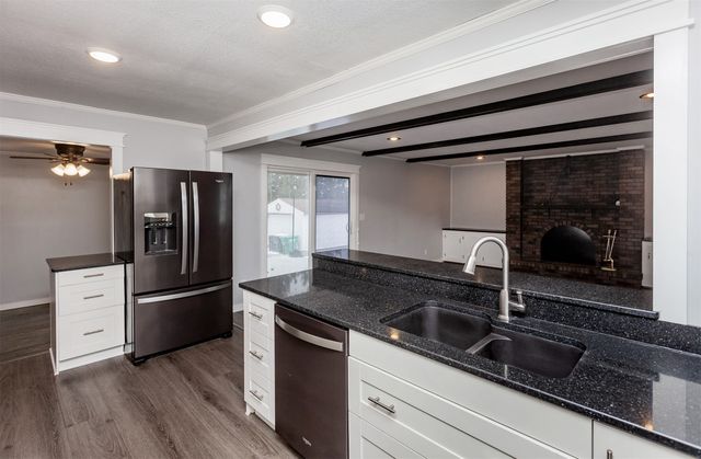 508 N Park Street, Prairie City, IA 50228