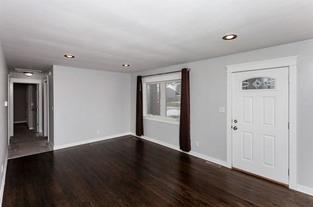 508 N Park Street, Prairie City, IA 50228