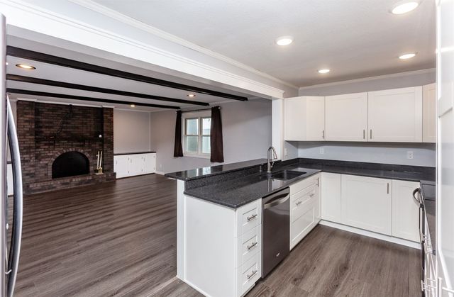 508 N Park Street, Prairie City, IA 50228