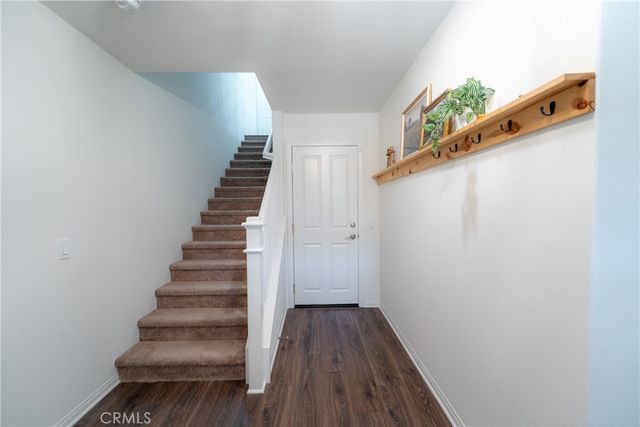 9110 Foster, Chatsworth, CA 91311