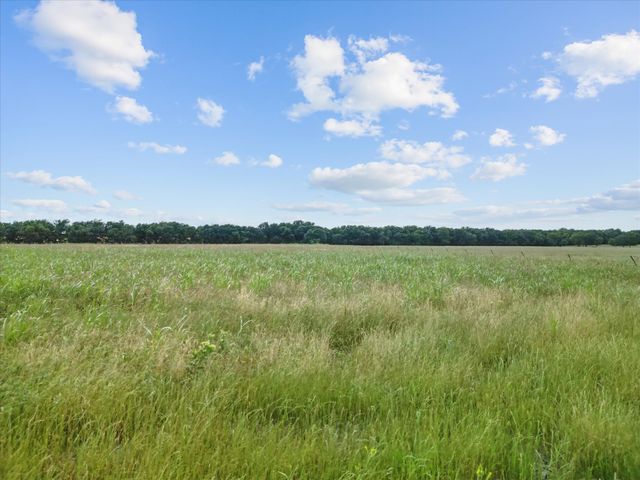 6500 County Road 1050, Celeste, TX 75423