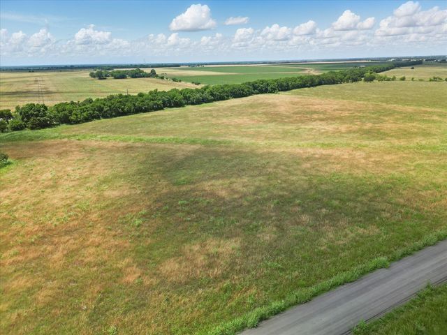 6500 County Road 1050, Celeste, TX 75423