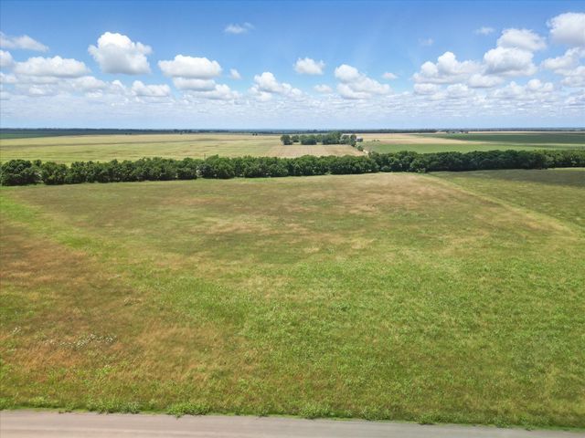 6500 County Road 1050, Celeste, TX 75423