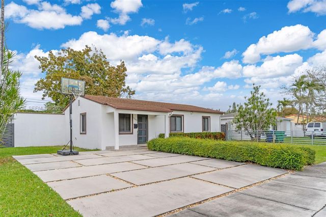 7585 SW 28th Street, Miami, FL 33155