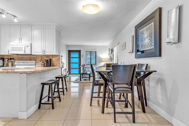 7585 SW 28th Street, Miami, FL 33155