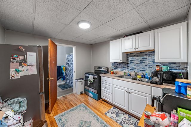 3290 Balltown Road, Schenectady, NY 12304