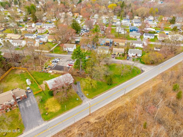 3290 Balltown Road, Schenectady, NY 12304