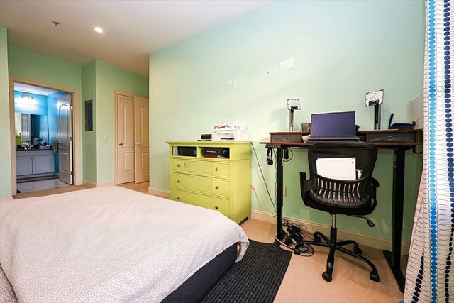 614 Pond St 1411, Braintree, MA 02184