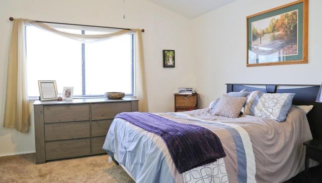 344 Mckelvy Avenue, Clovis, CA 93611