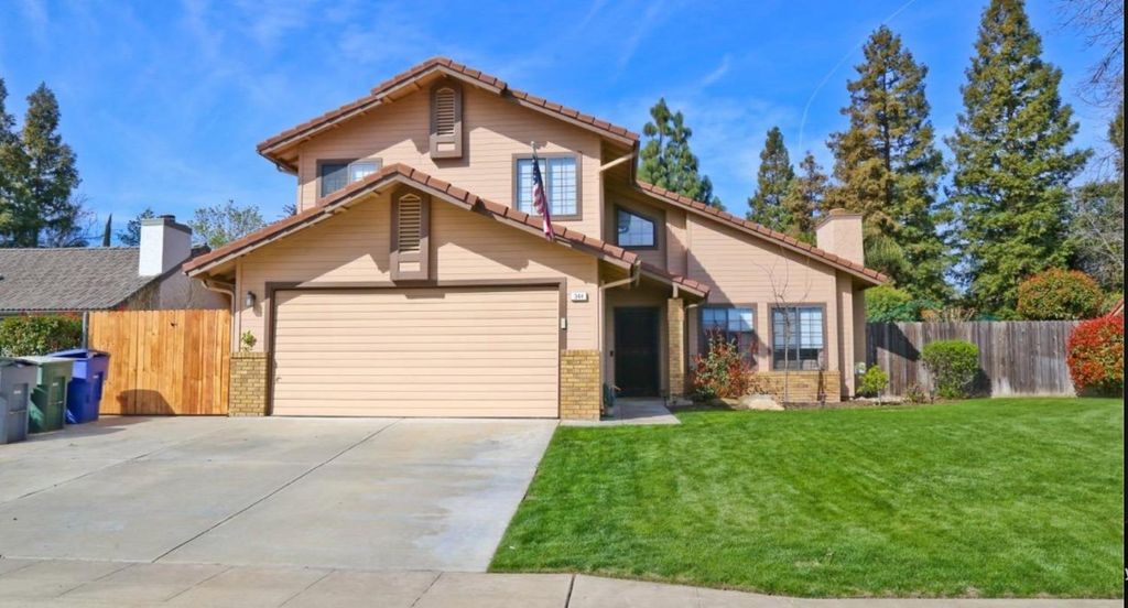 344 Mckelvy Avenue, Clovis, CA 93611