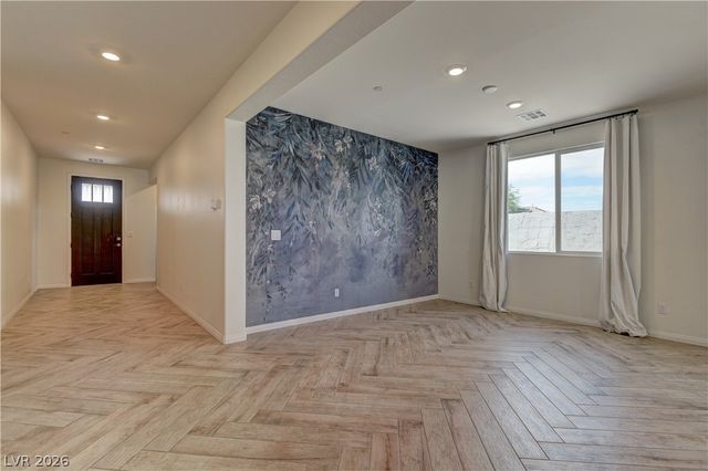 6390 Montrose Park Court, Las Vegas, NV 89149