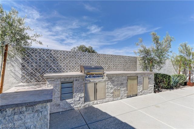 6390 Montrose Park Court, Las Vegas, NV 89149