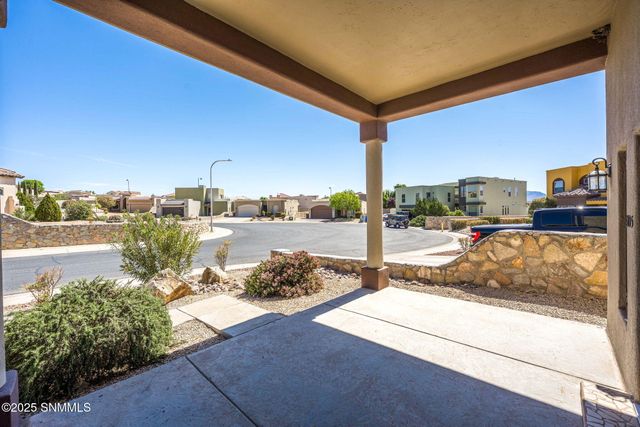 3105 Rio Arriza Loop, Las Cruces, NM 88012