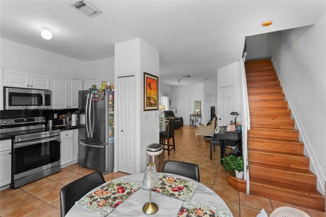 8242 NW 107th Ct 8-12, Doral, FL 33178
