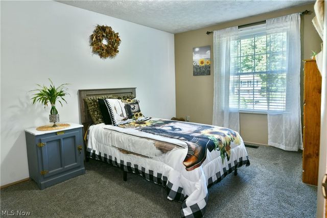 600 Pegotty Court NE, Warren, OH 44484